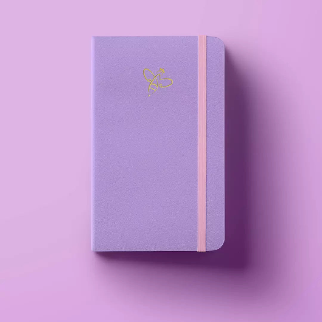 Notebook de puntos A5 Niña de los Plumones